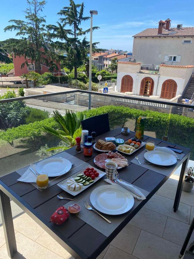 Sunset Luxury Apartment Rovigno Esterno foto