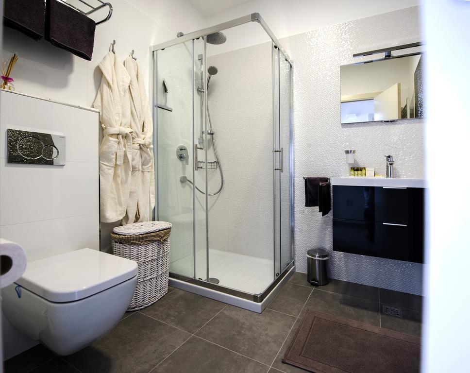 Sunset Luxury Apartment Rovigno Esterno foto