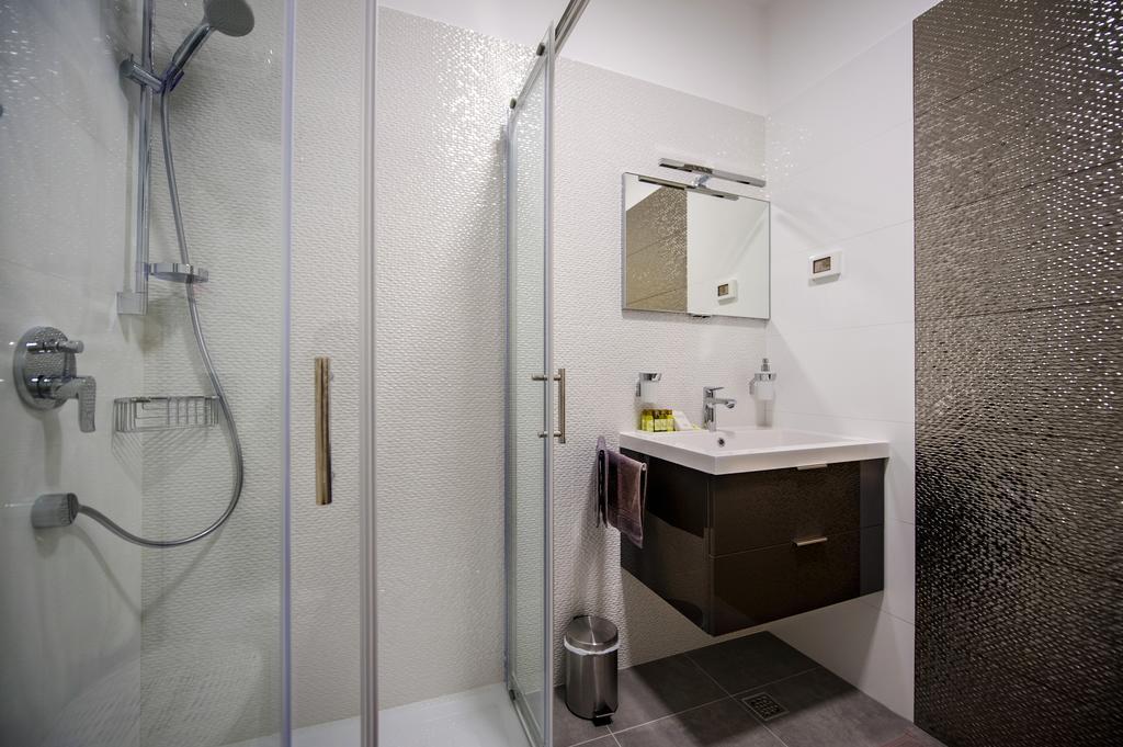 Sunset Luxury Apartment Rovigno Esterno foto