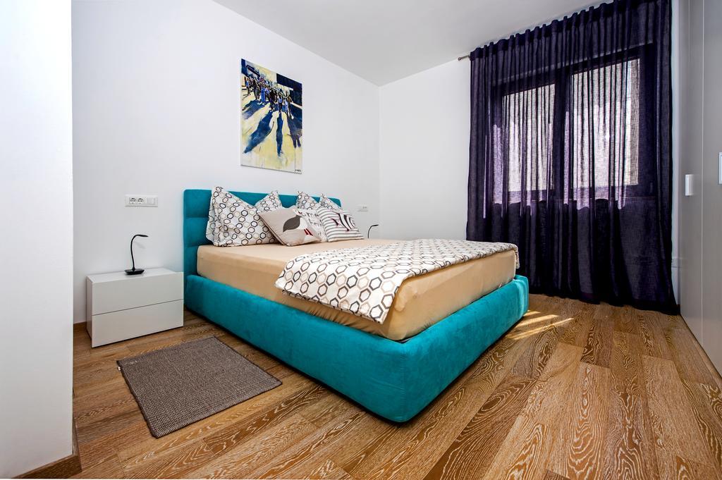 Sunset Luxury Apartment Rovigno Esterno foto