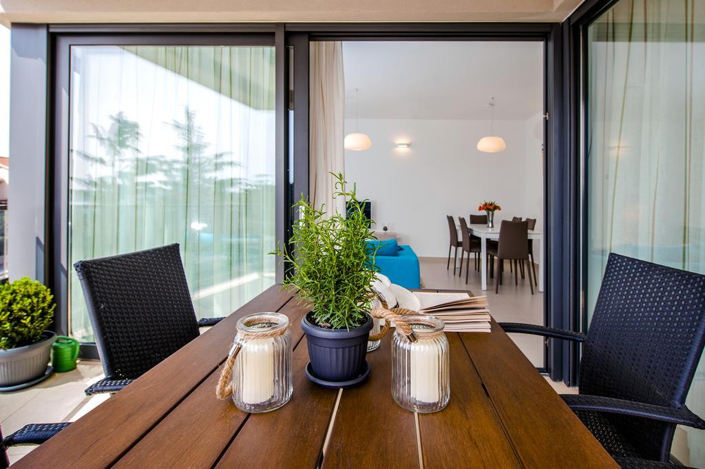 Sunset Luxury Apartment Rovigno Esterno foto