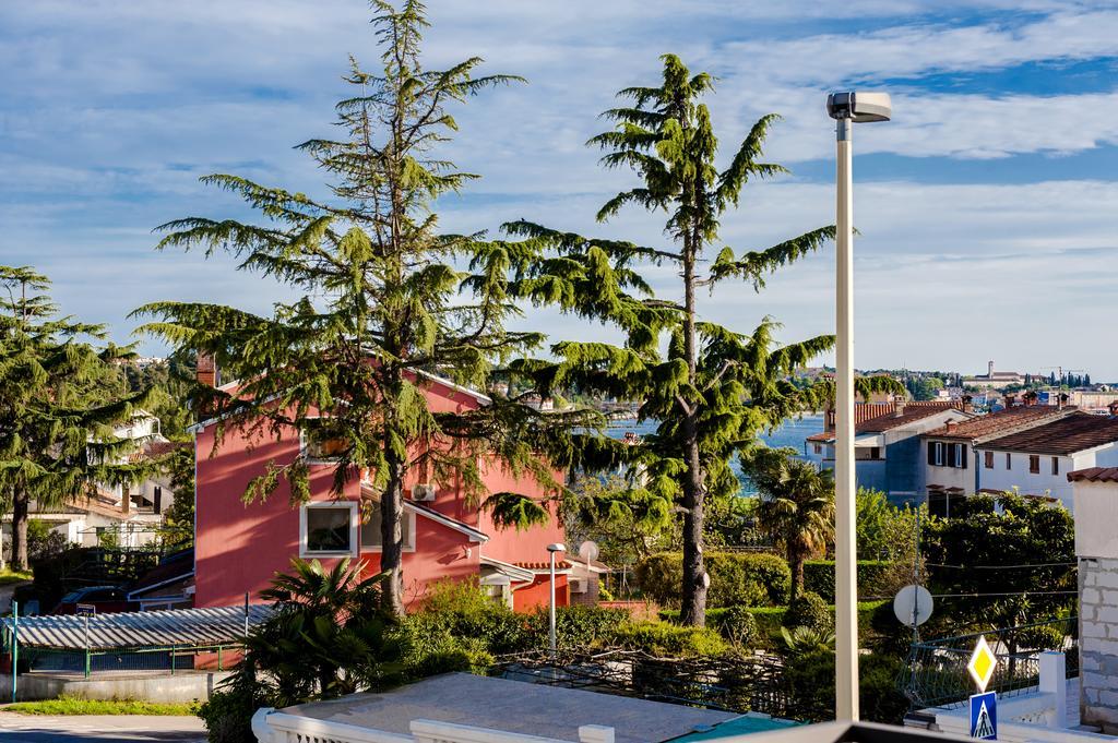 Sunset Luxury Apartment Rovigno Esterno foto