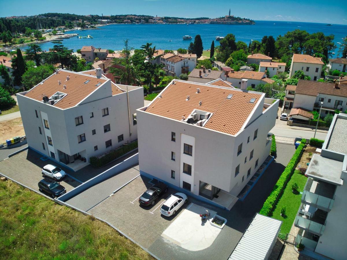Sunset Luxury Apartment Rovigno Esterno foto
